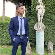 Neolaureato in ambito umanistico impartisce ripetizioni per alunni di secondarie di primo e secondo grado